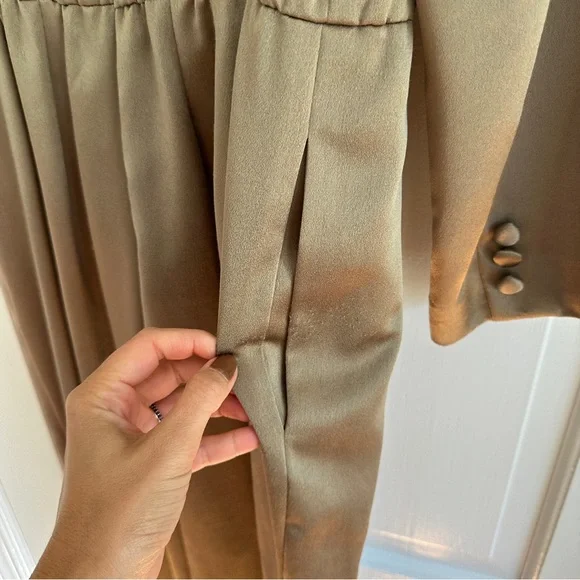 Vintage Liz Claiborne Gold Jumpsuit - Picture 9 of 10
